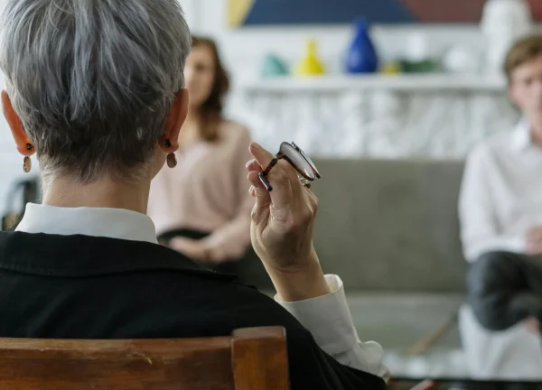 pexels-cottonbro-4098228 (1)